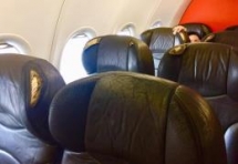 jetstar pacific reaps profit yet passenger seats still torn